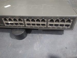 Switch 16 Portas TP-Link Gigabit 10/100/1000 Mbps DES-1024