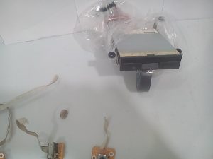 Leitor de Disquete do Teclado Yamaha Psr550