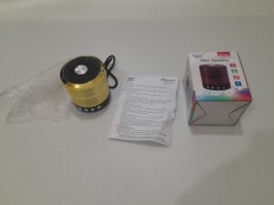Mini Caixinha De Som Bluetooth Sem Fio Portátil Radio Fm