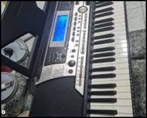 Teclado Yamaha PSR - 550 Excelente estado